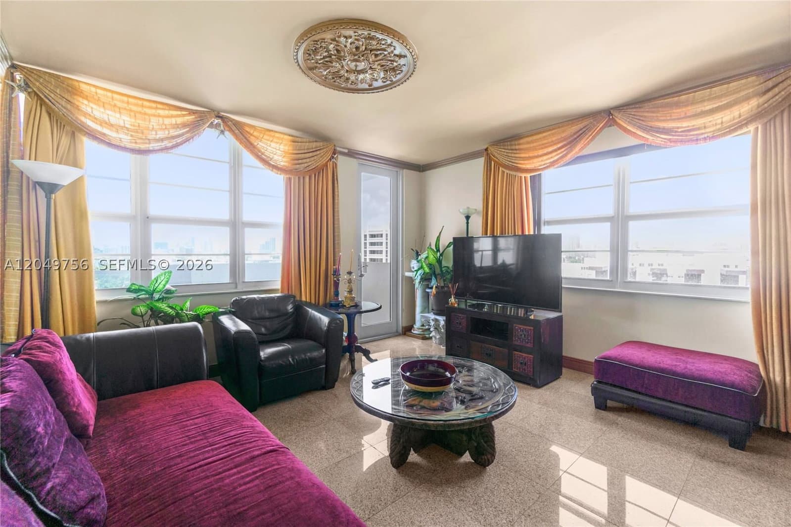 2-bedroom Condo — 100 Lincoln Rd #811, Miami Beach, FL 33139