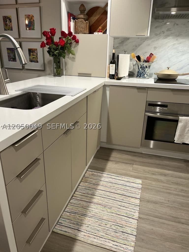 1+1 Condo — 3540 Main Hwy #204, Miami, FL 33133