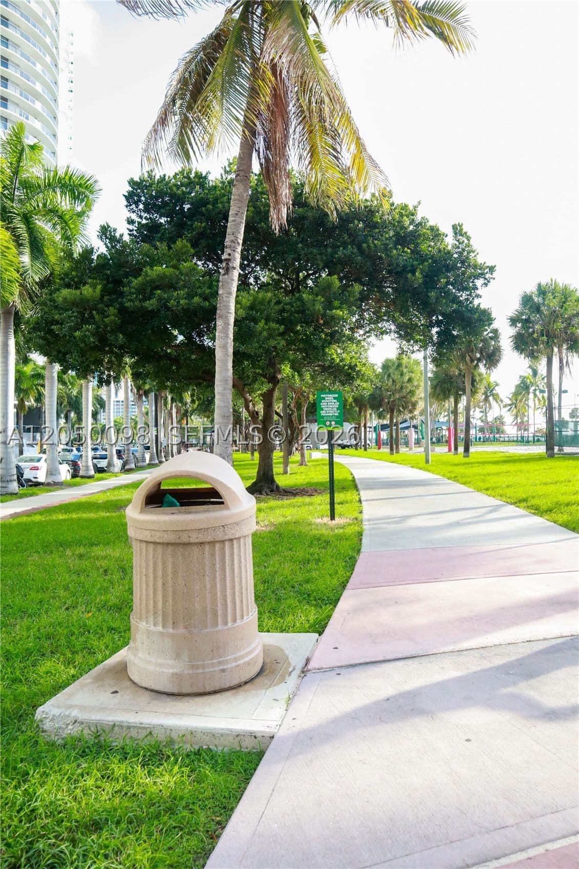 1+1 Condo — 1750 Bayshore Dr #3411, Miami, FL 33132