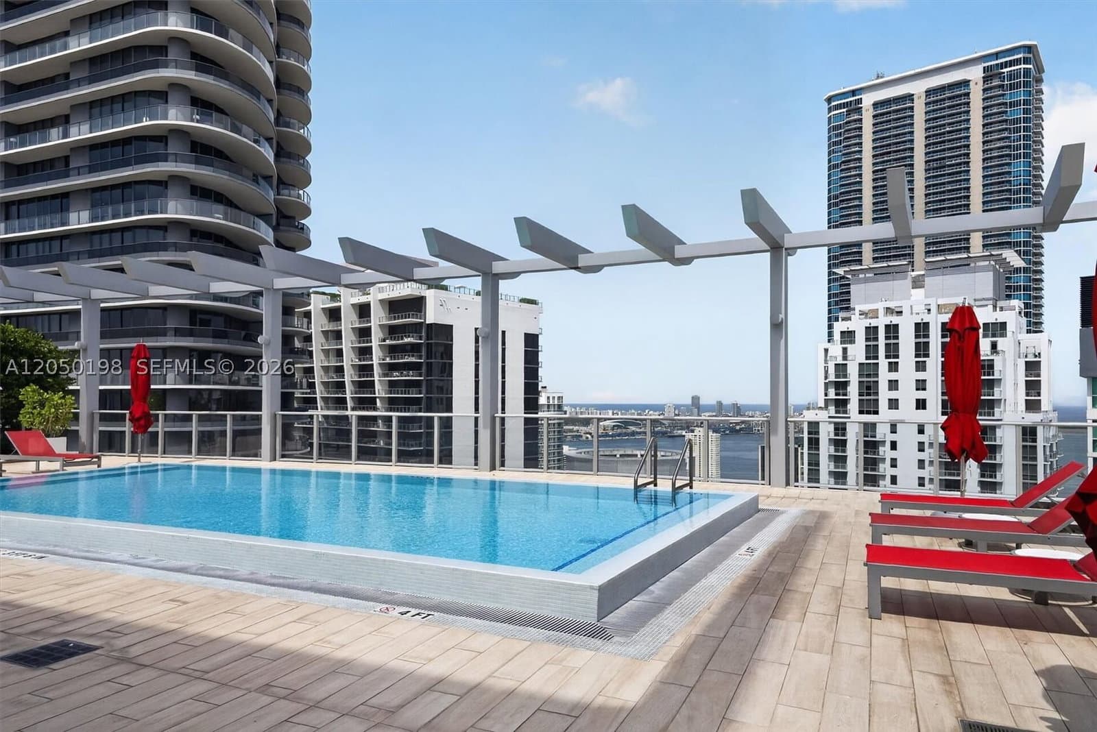 2-bedroom Condo — 1100 Miami Ave #3707, Miami, FL 33130