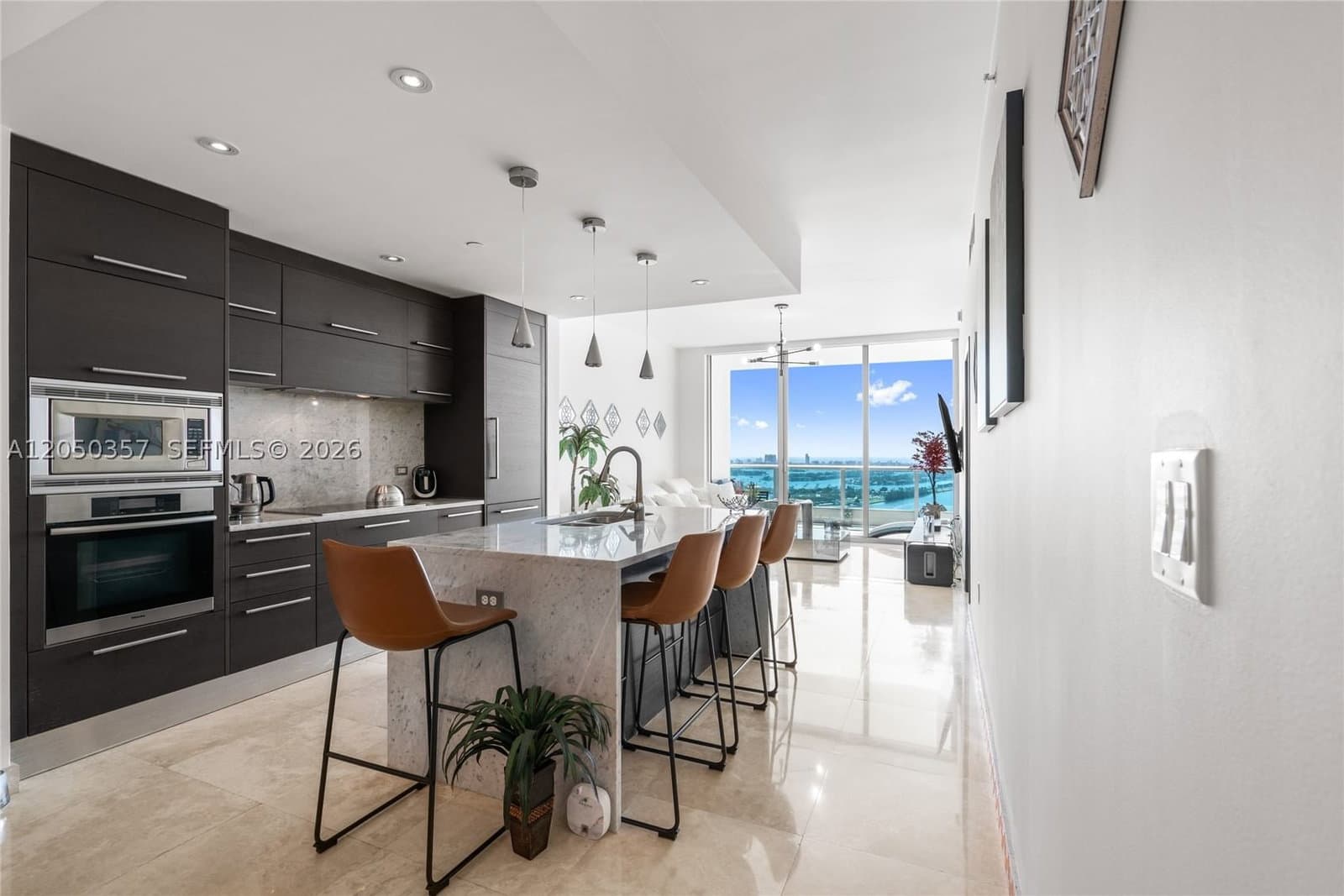 1-bedroom Condo — 900 Biscayne Blvd #3704, Miami, FL 33132