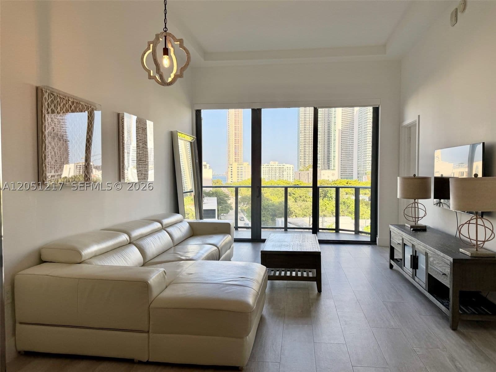 1-bedroom Condo — 121 34th St #L605, Miami, FL 33137