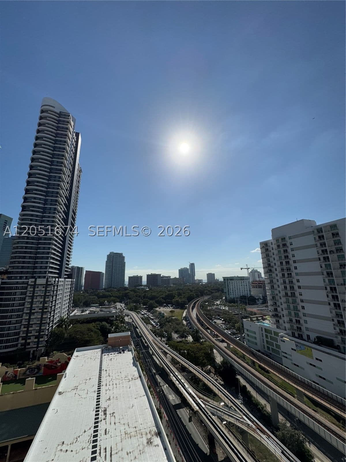 1-bedroom Condo — 79 12th St #1702-S, Miami, FL 33130