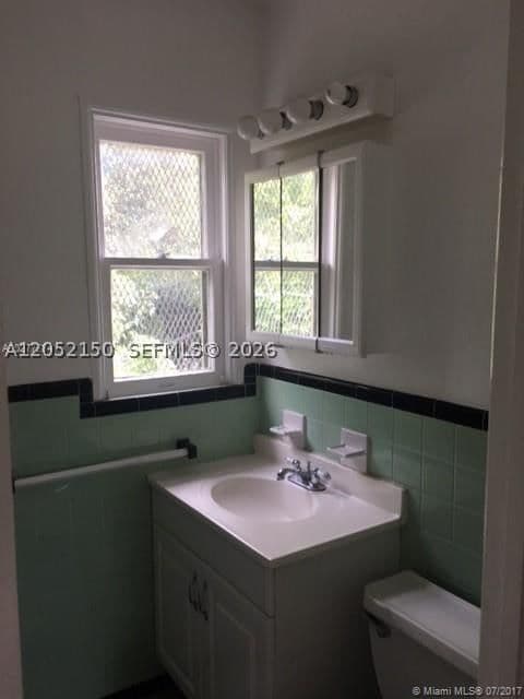 1+1 Daire — 1002 37th Ave #3, Coral Gables, FL 33127