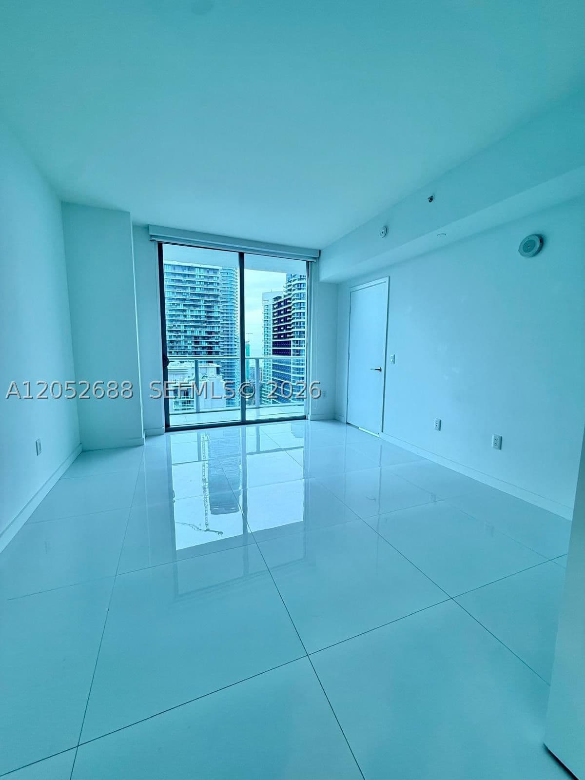1+1 Condo — 1100 MIAMI AV #4103, Miami, FL 33130