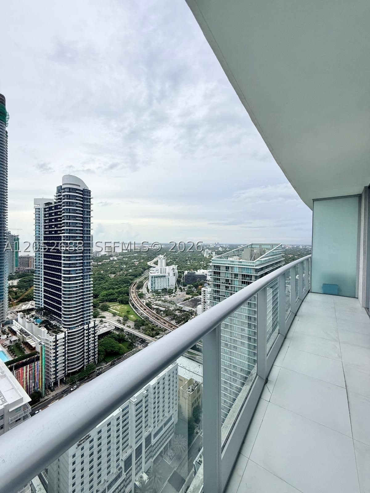 1+1 Condo — 1100 MIAMI AV #4103, Miami, FL 33130