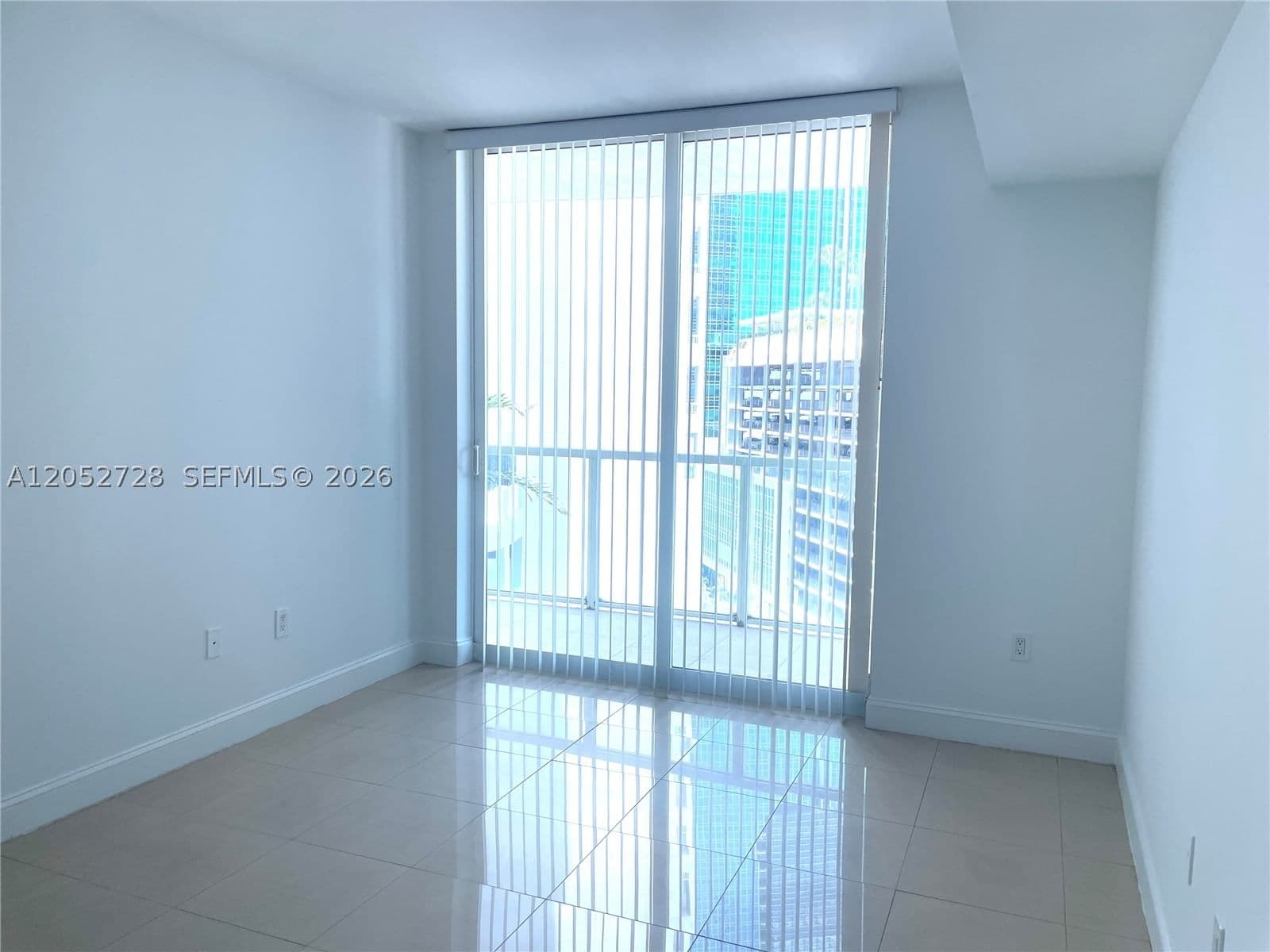 1+1 Condo — 218 14th St #1004, Miami, FL 33131