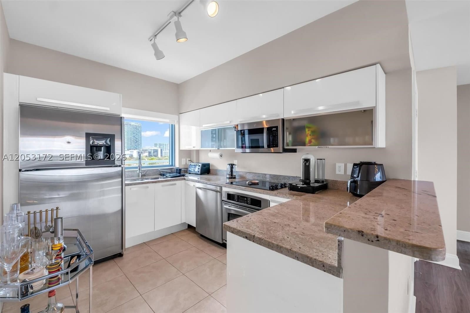 2+1 Condo — 601 36th St #904, Miami, FL 33137