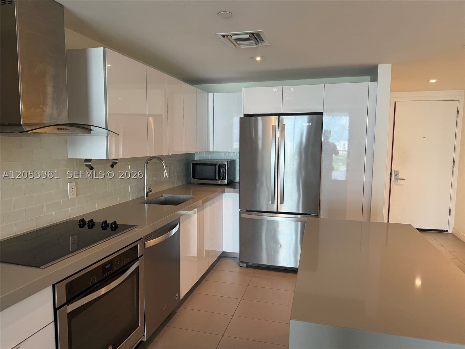 1+1 Condo — 1600 1st Ave #1711, Miami, FL 33132