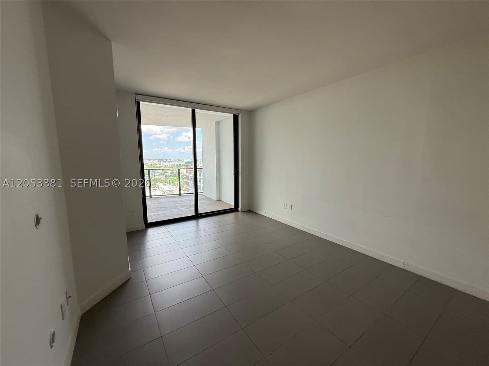 1+1 Condo — 1600 1st Ave #1711, Miami, FL 33132