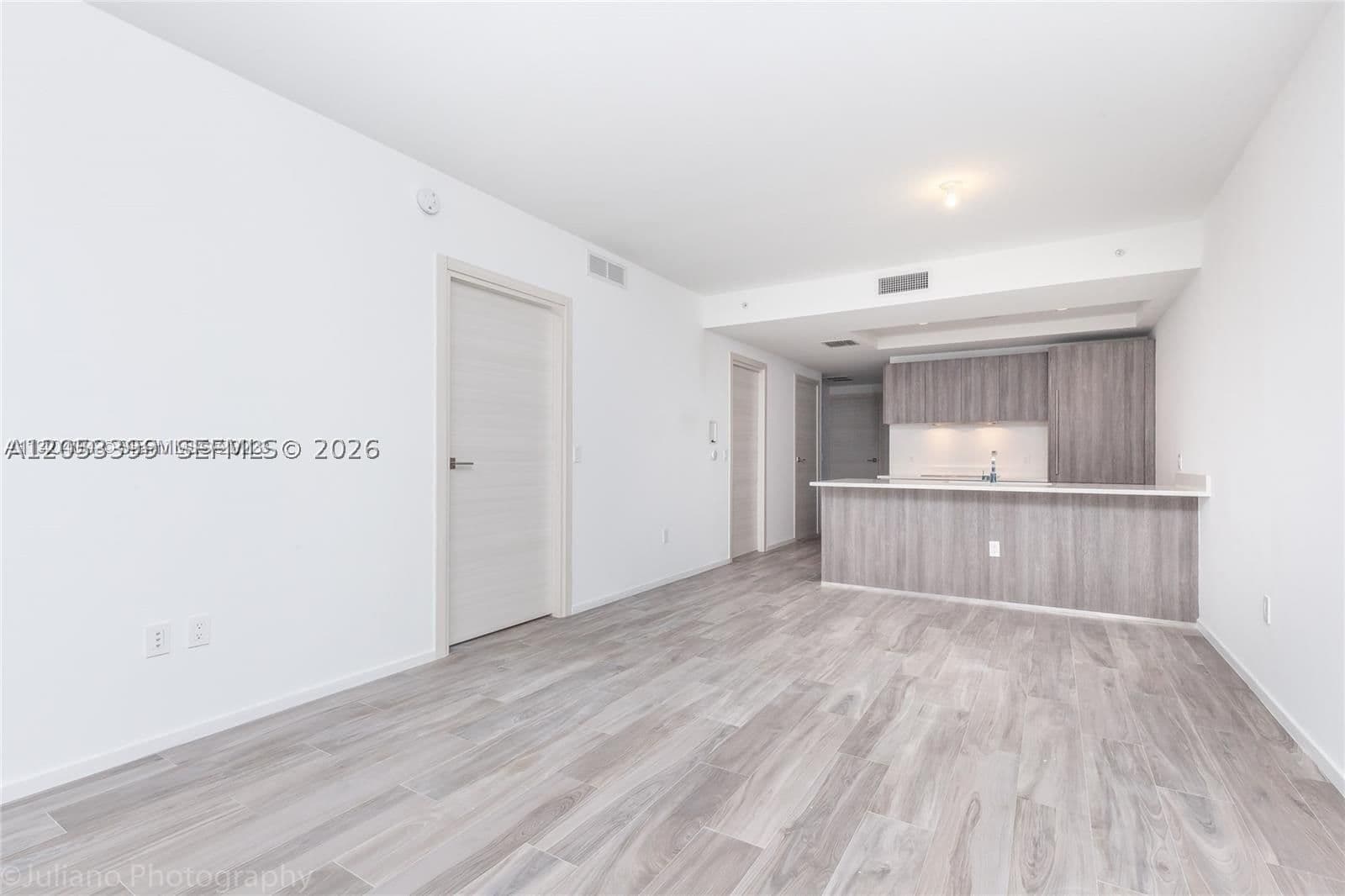 1-bedroom Condo — 801 Miami Ave #3006, Miami, FL 33130