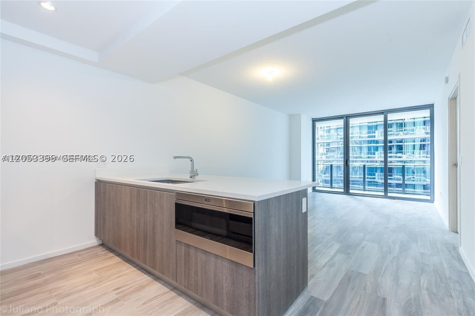 1-bedroom Condo — 801 Miami Ave #3006, Miami, FL 33130