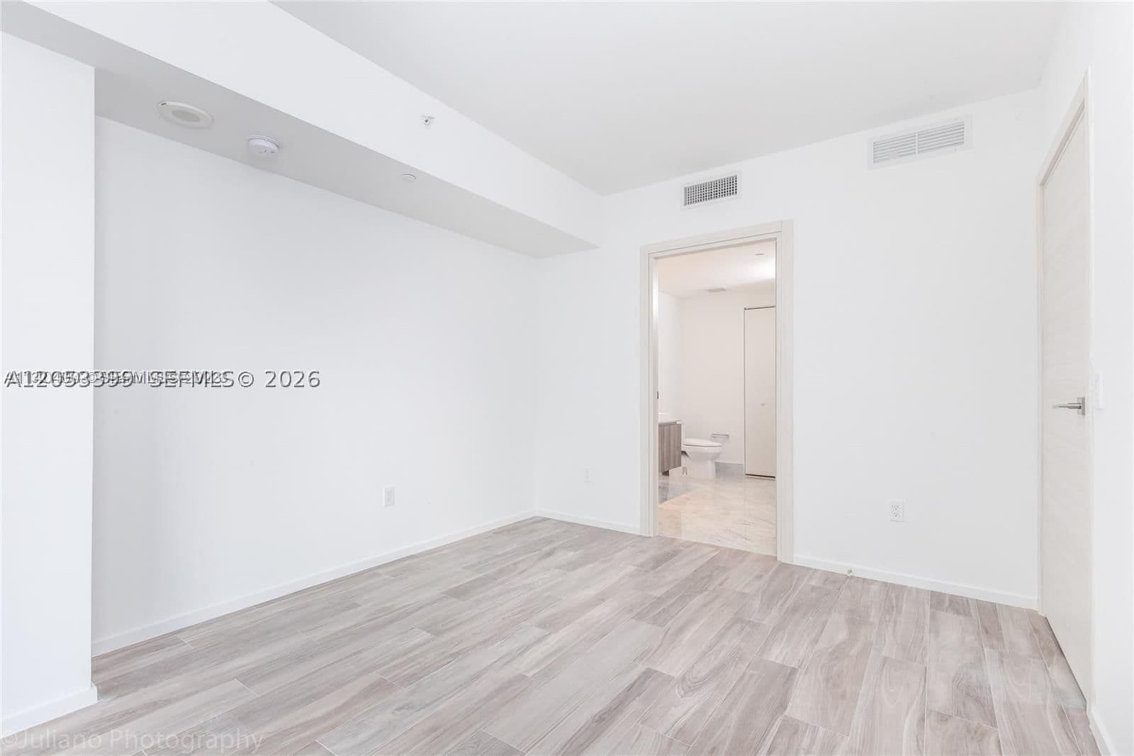 1-bedroom Condo — 801 Miami Ave #3006, Miami, FL 33130