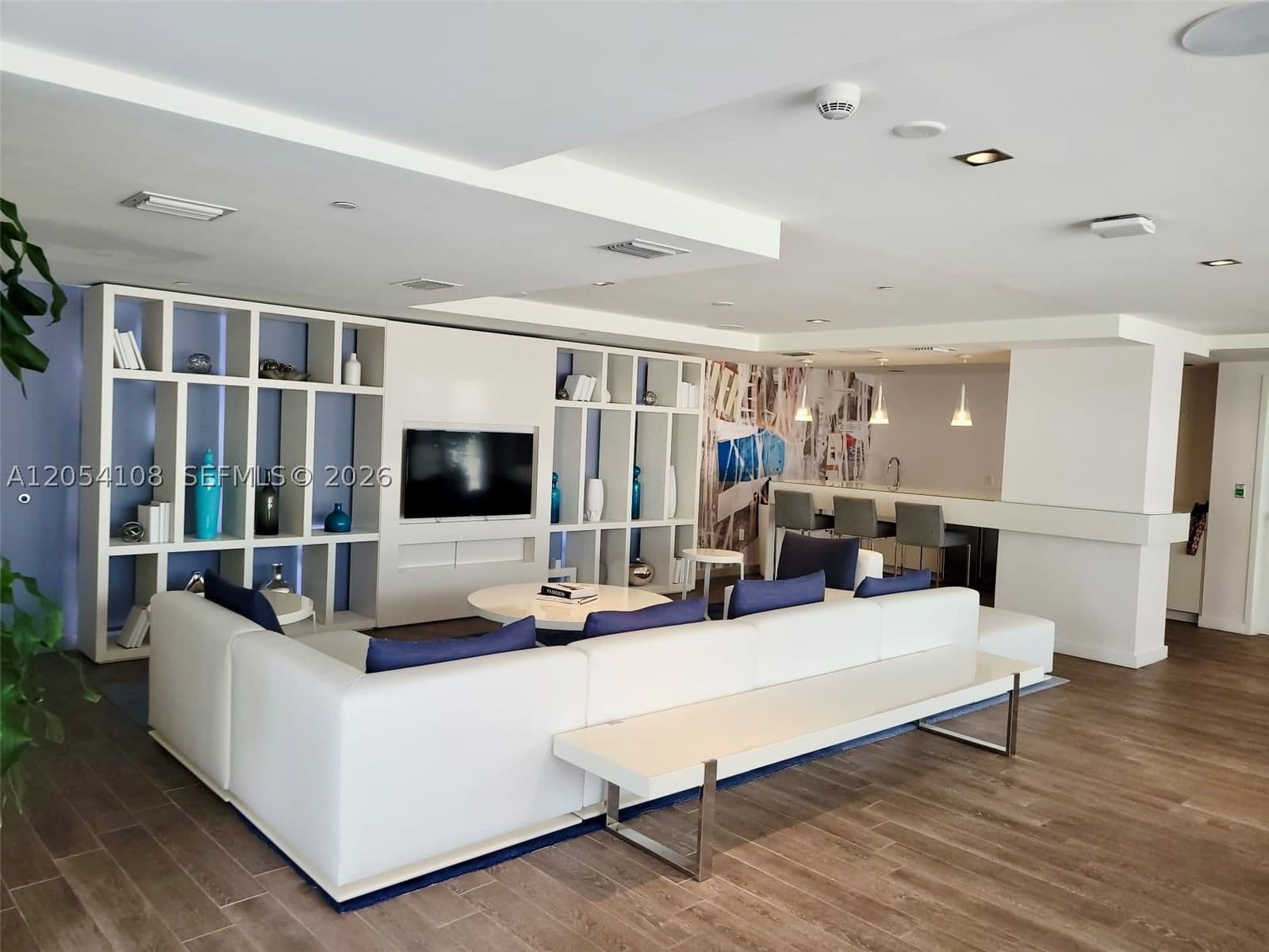 Condo — 4250 Biscayne Blvd #806, Miami, FL 33137