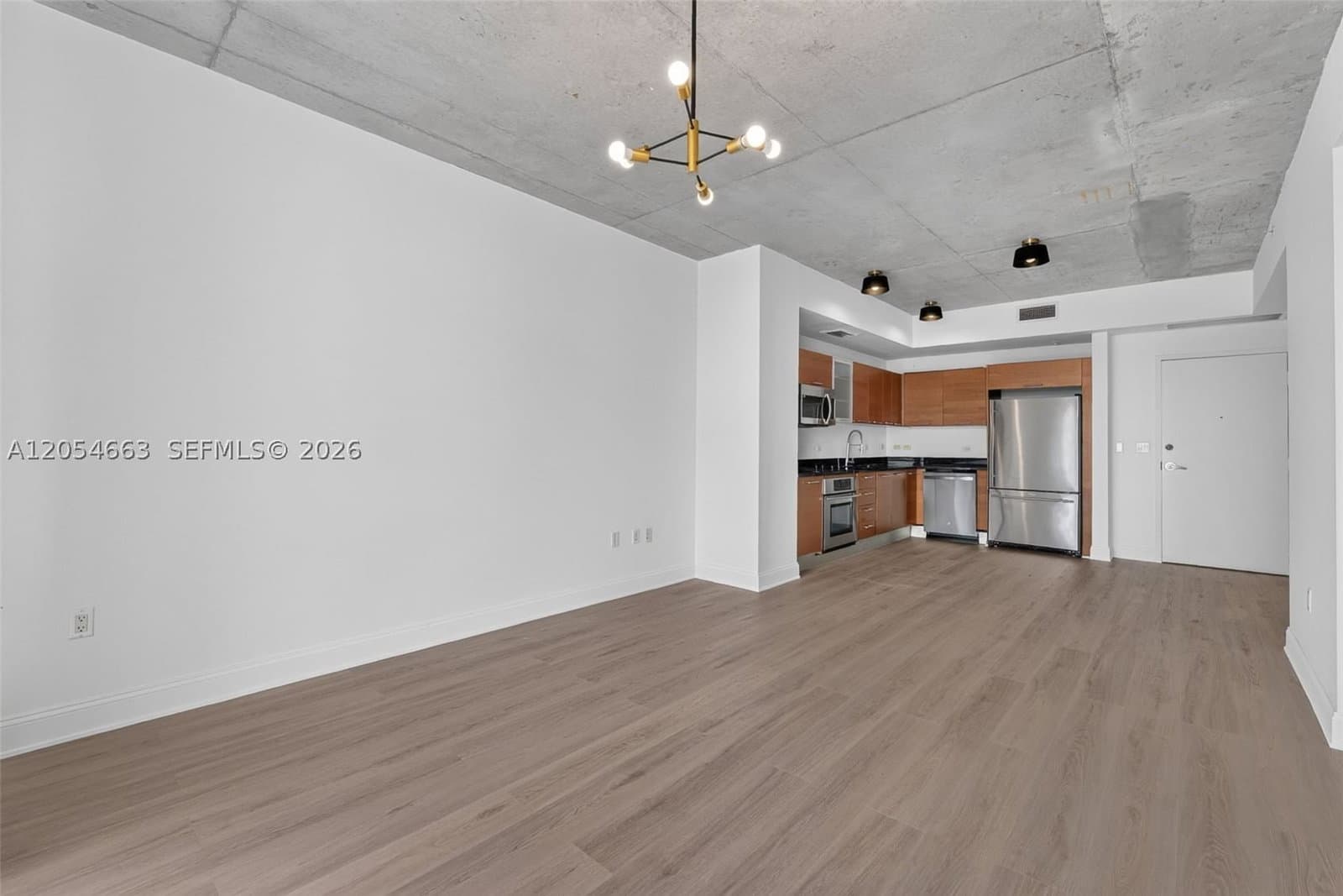 1+1 Condo — 3470 Coast Ave #H0505, Miami, FL 33137