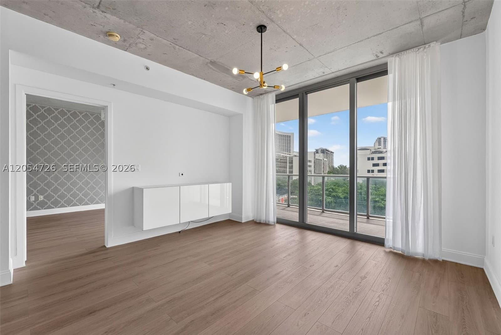 1-bedroom Condo — 3470 Coast Ave #H0505, Miami, FL 33137