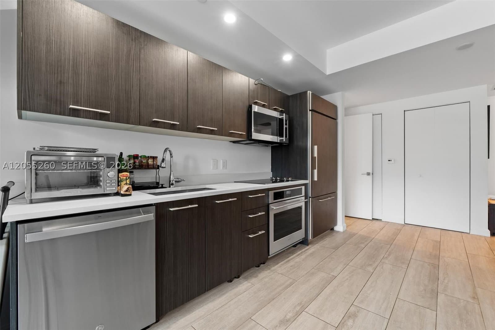 1-bedroom Condo — 45 9th St #1109, Miami, FL 33130