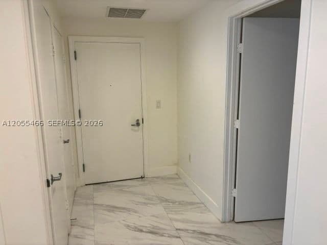 2+1 Condo — 1050 Brickell Ave #1520, Miami, FL 33131