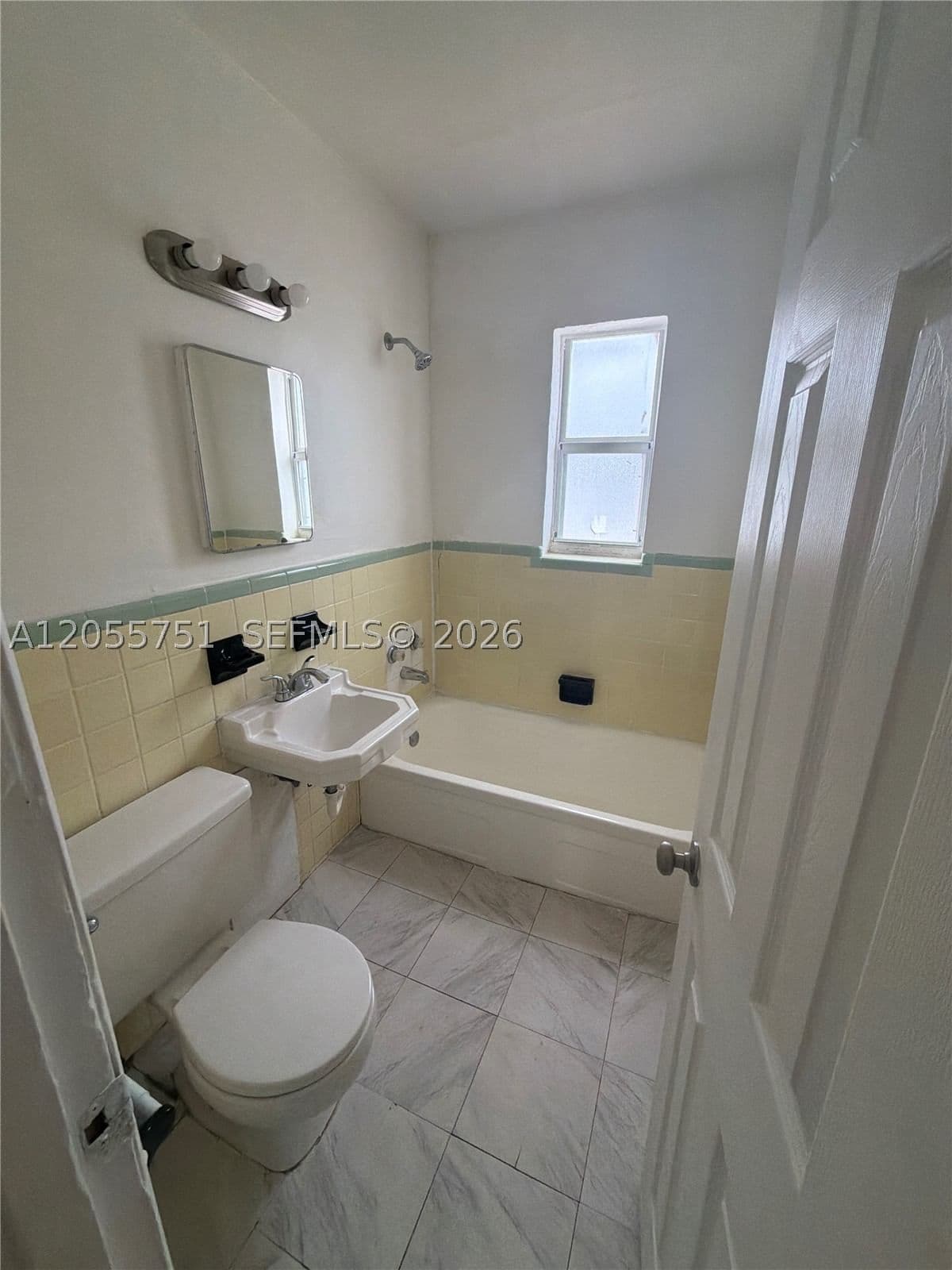 1+1 Daire — 3669 Thomas Ave #16, Miami, FL 33133
