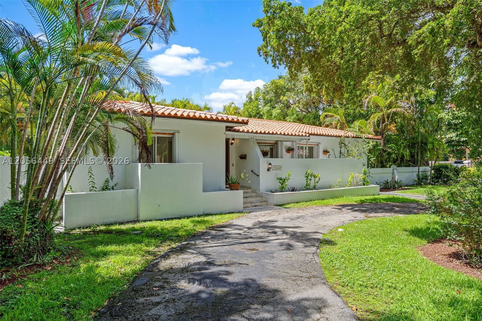 3-bedroom Single-Family Home — 1540 Dorado Ave, Coral Gables, FL 33146
