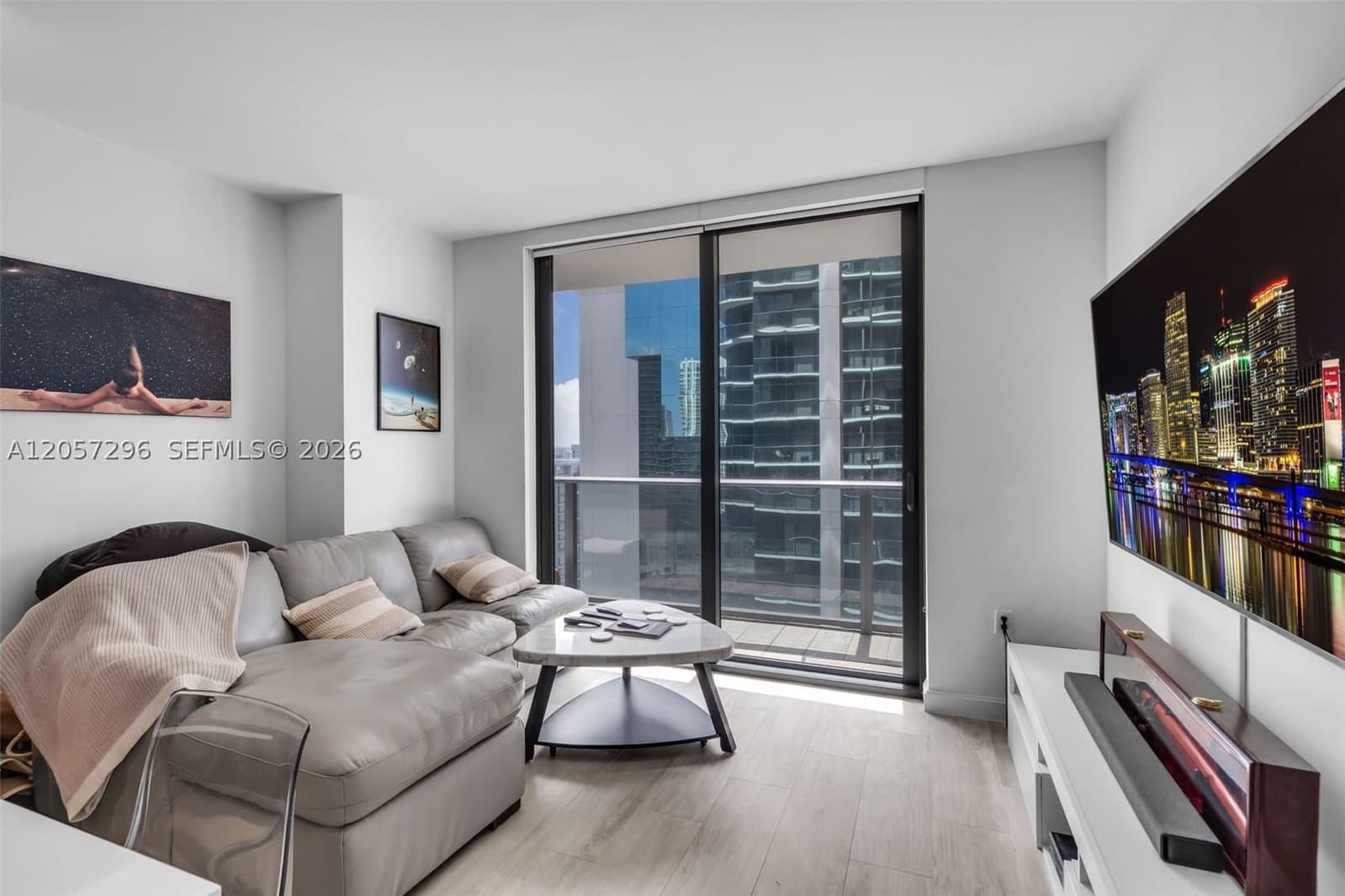 1+1 Condo — 55 9th St #2407, Miami, FL 33130