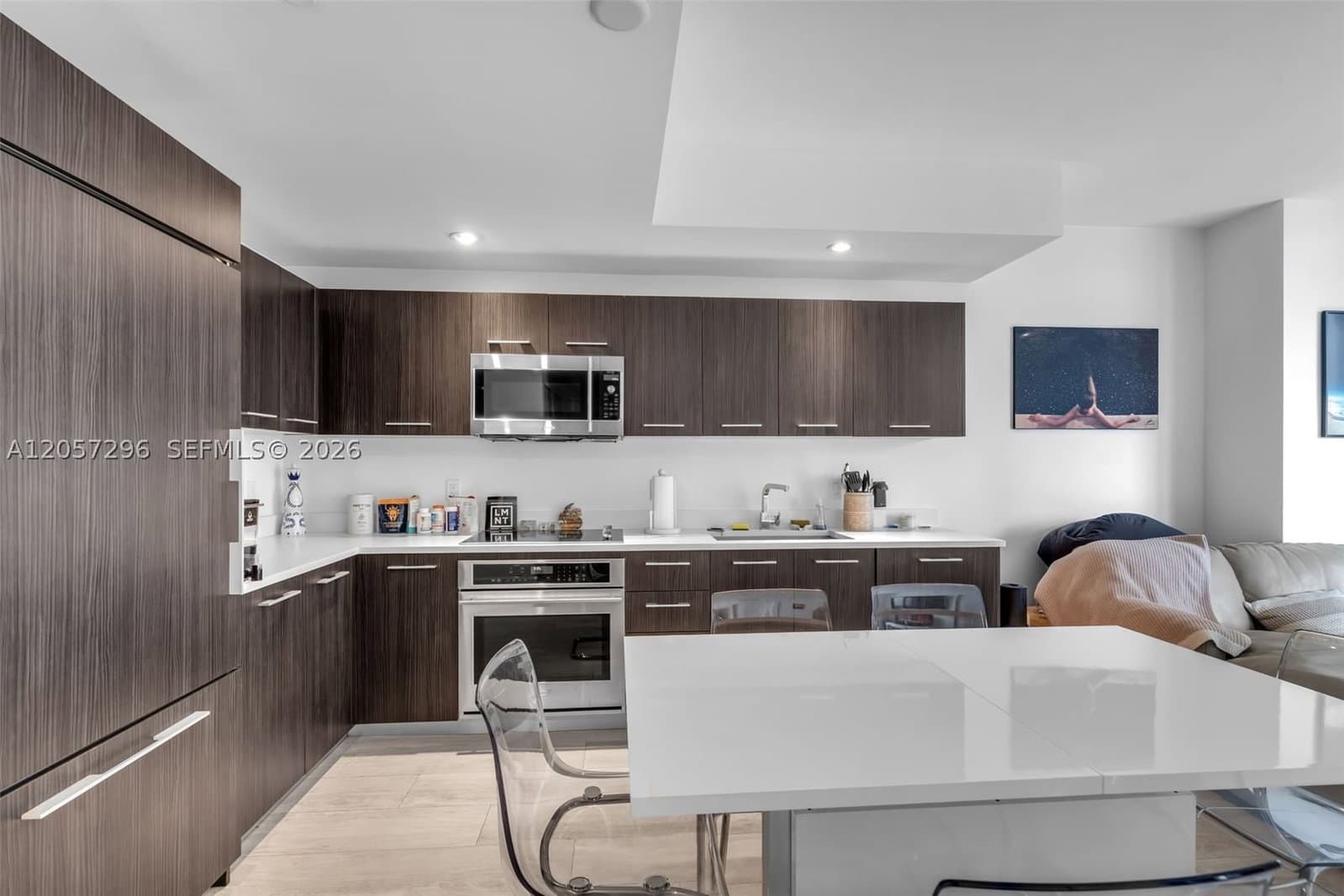 1+1 Condo — 55 9th St #2407, Miami, FL 33130