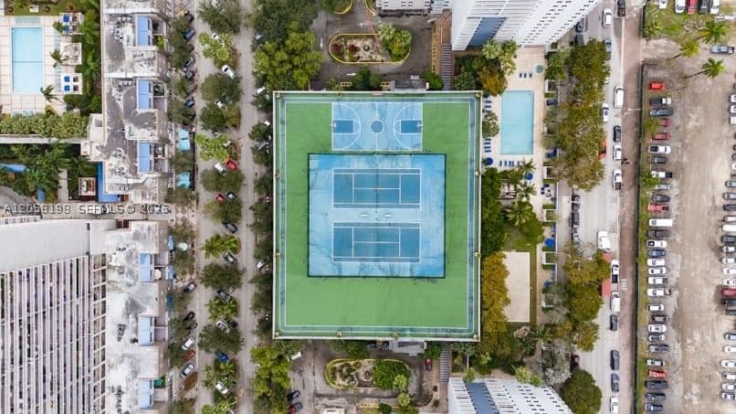 2+1 Condo — 800 Miami Ave #E-1610, Miami, FL 33136