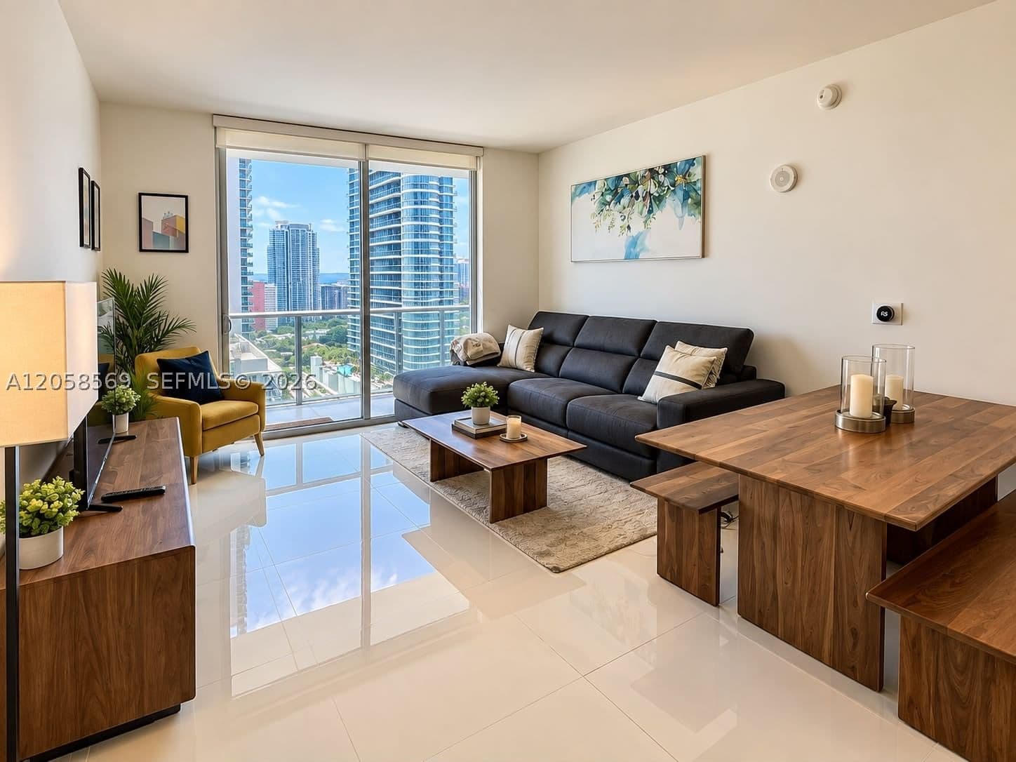 2+1 Condo — 1100 Miami Ave #2904, Miami, FL 33130