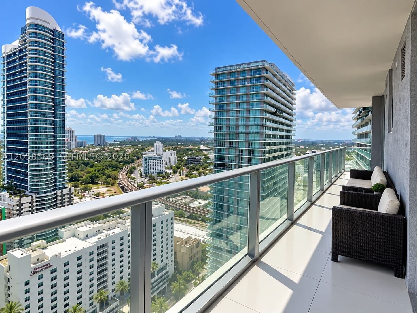 2-bedroom Condo — 1100 Miami Ave #2904, Miami, FL 33130