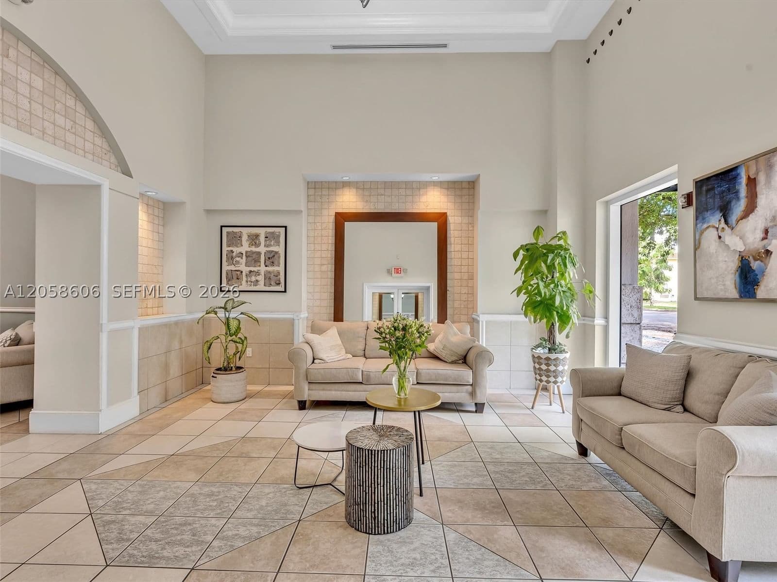 1-bedroom Condo — 50 Menores Ave #518, Coral Gables, FL 33134