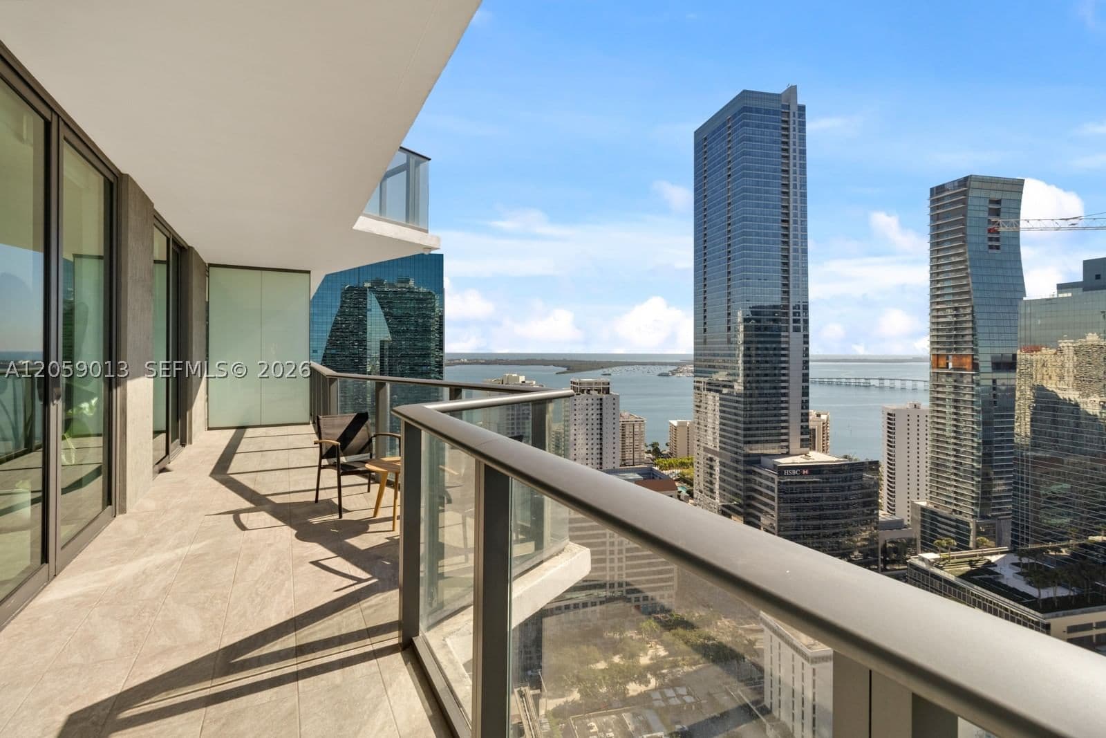 3-bedroom Condo — 1300 Miami Ave #3406, Miami, FL 33130