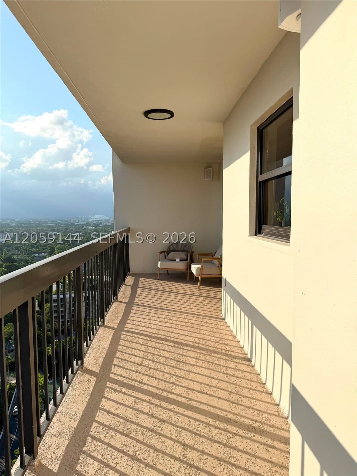 2+1 Condo — 2333 Brickell Ave #2512, Miami, FL 33129
