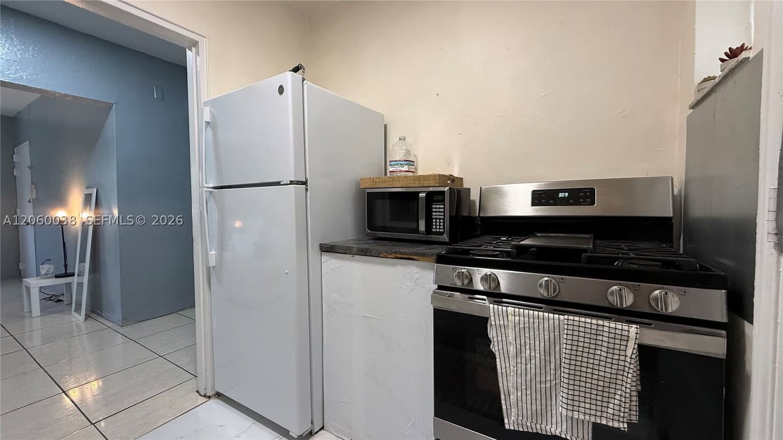 1+1 Condo — 650 84th St #35, Miami Beach, FL 33141