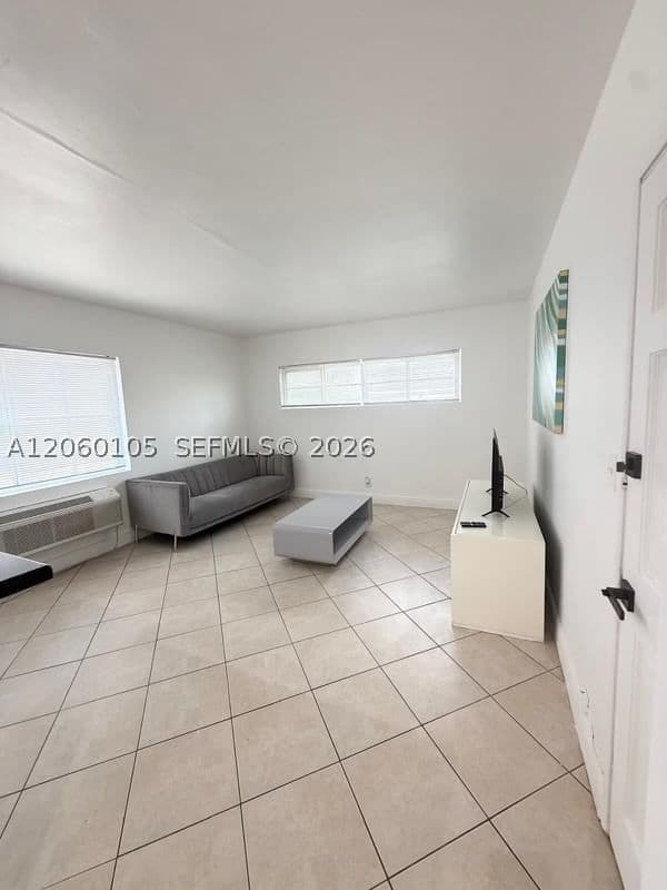 1-bedroom Apartment — 8011 Abbott Ave #4, Miami Beach, FL 33141