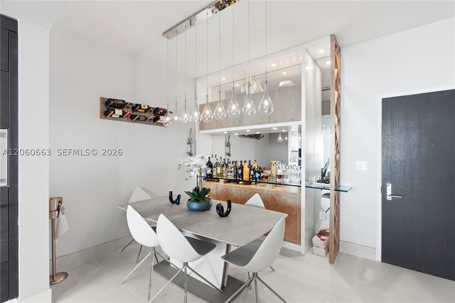 1+1 Condo — 900 Biscayne Blvd #3607, Miami, FL 33132