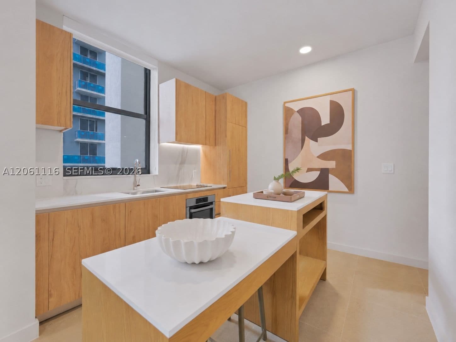 2+1 Condo — 11 6th St #809, Miami, FL 33132
