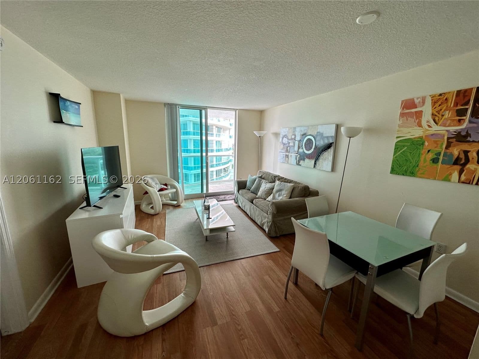 1+1 Condo — 2101 Brickell Ave #1908, Miami, FL 33129