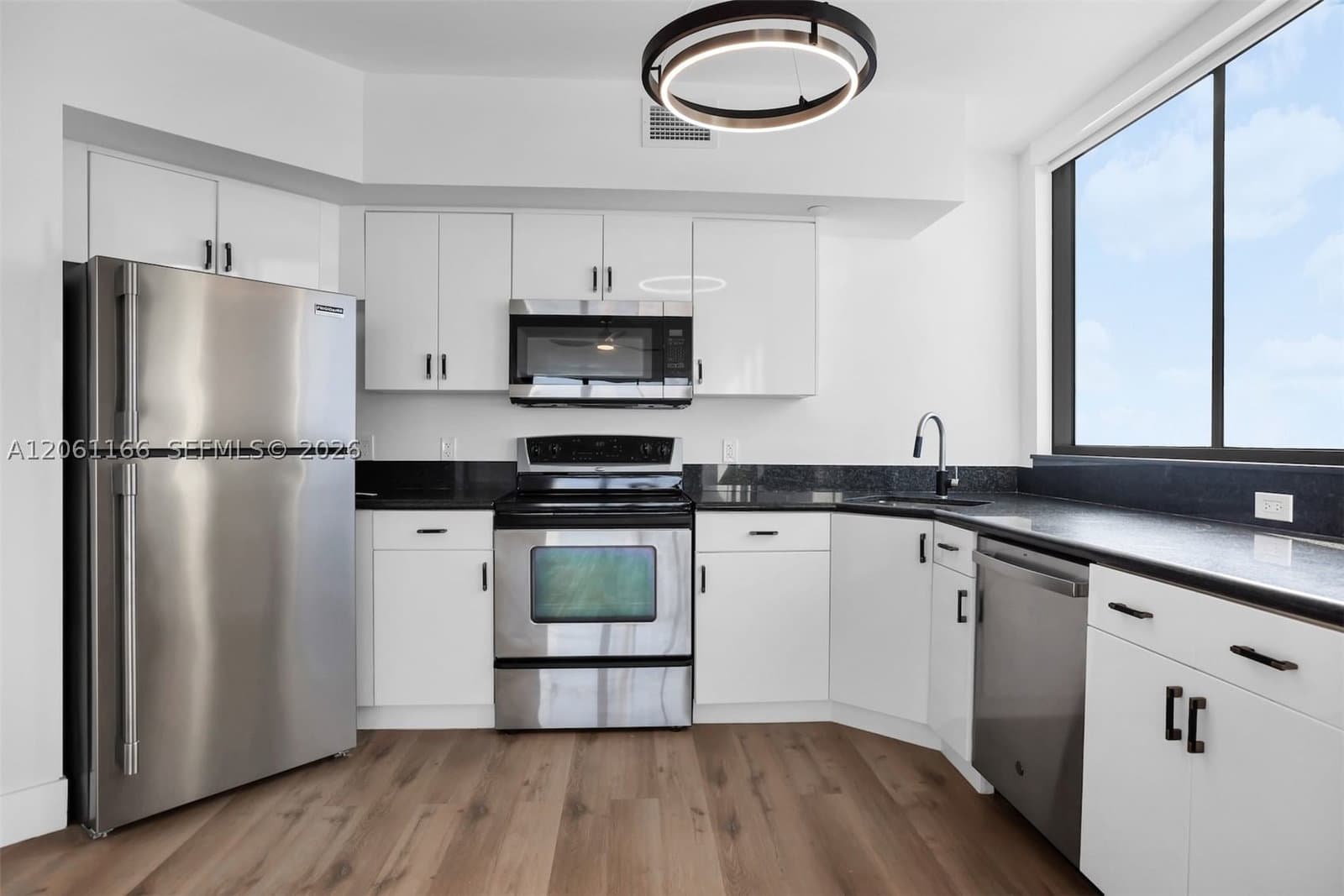 2+1 Condo — 1330 West Ave #3007, Miami Beach, FL 33139