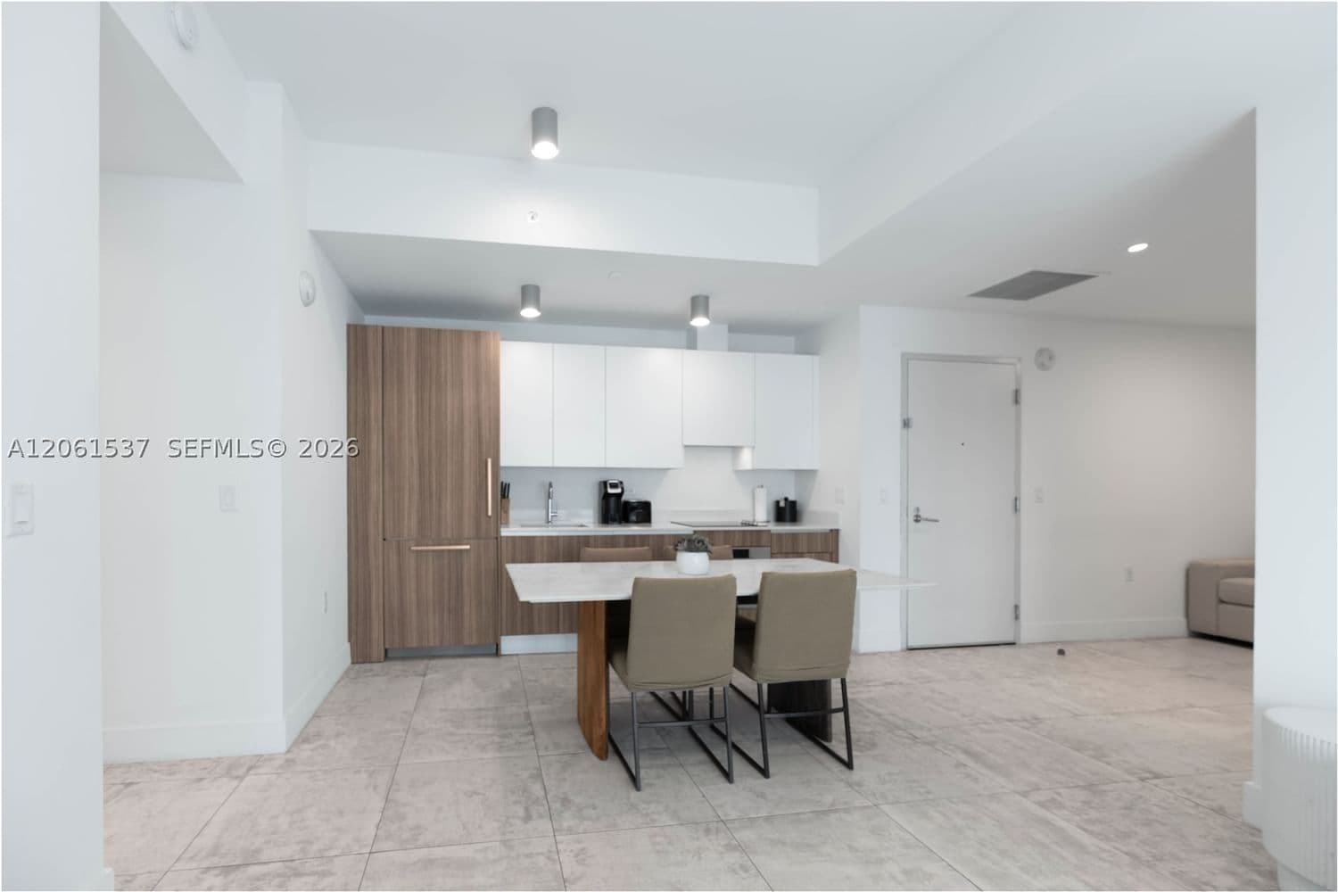 2+1 Condo — 239 9th St #2103, Miami, FL 33130