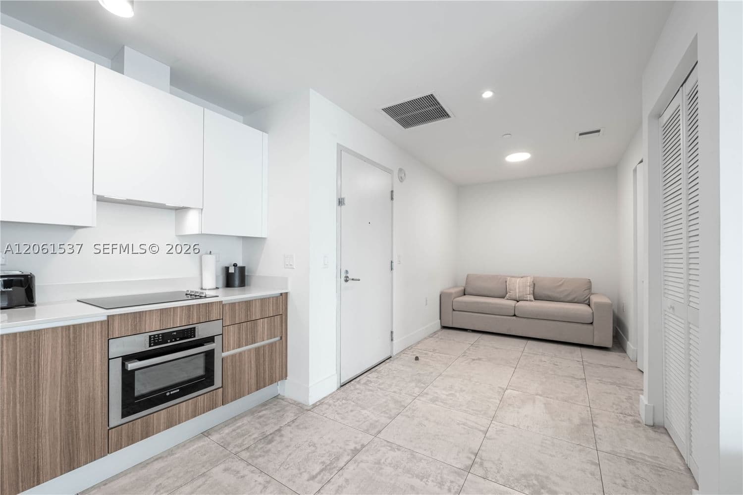 2+1 Condo — 239 9th St #2103, Miami, FL 33130