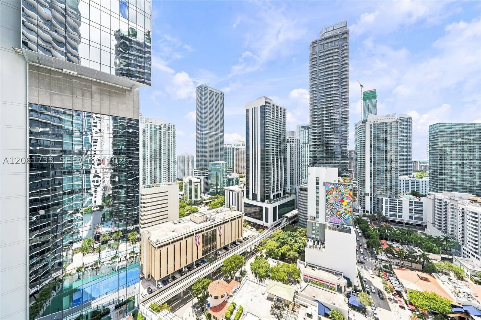 2+1 Condo — 801 Miami Ave #2502, Miami, FL 33130