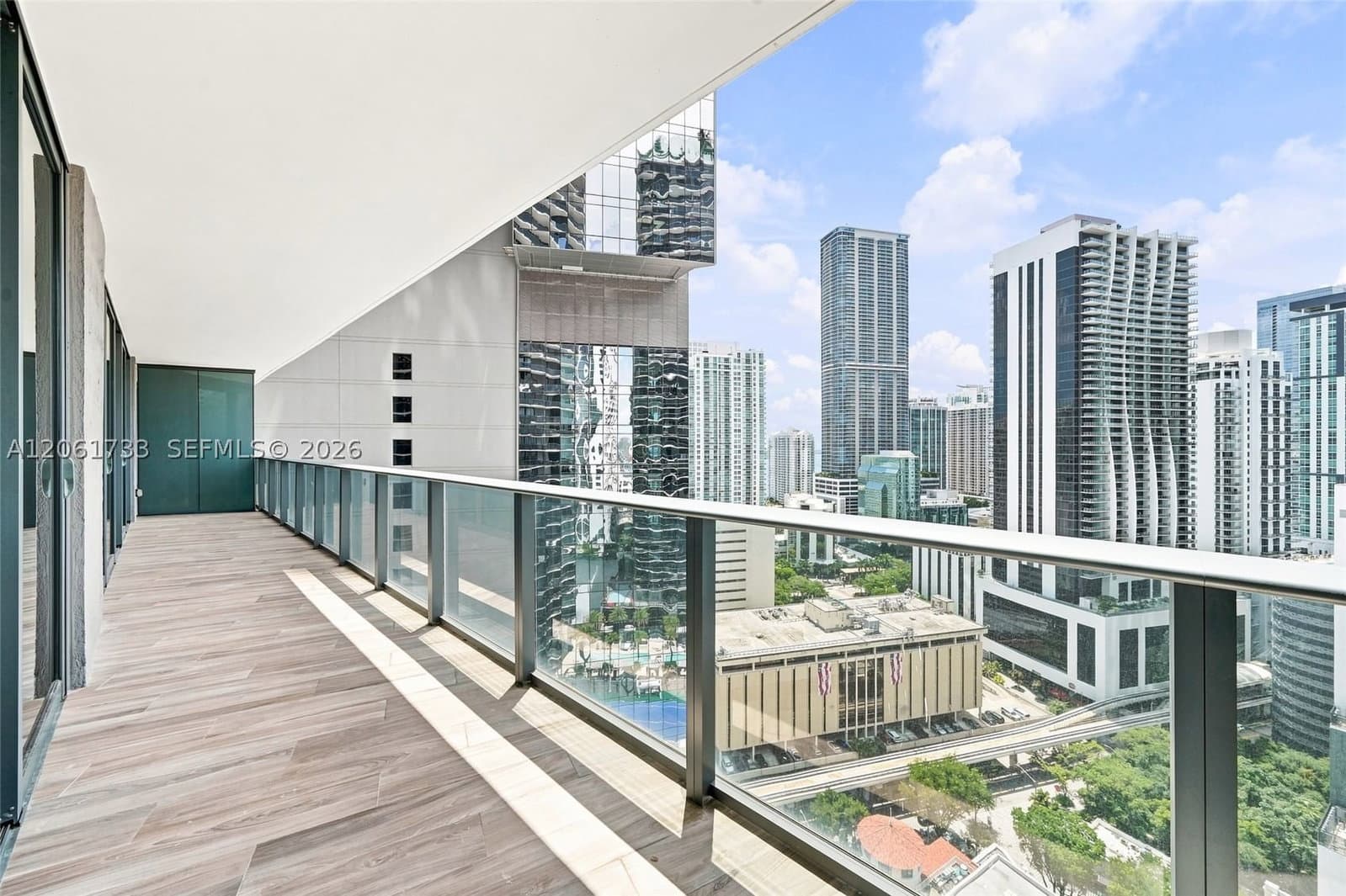 2+1 Condo — 801 Miami Ave #2502, Miami, FL 33130