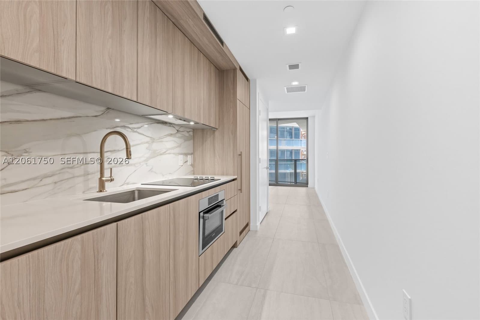 1+1 Condo — 77 5th Street #2205, Miami, FL 33131