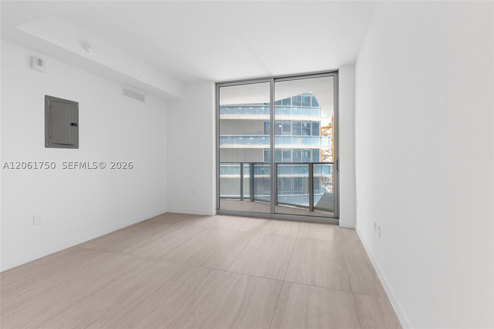 1+1 Condo — 77 5th Street #2205, Miami, FL 33131