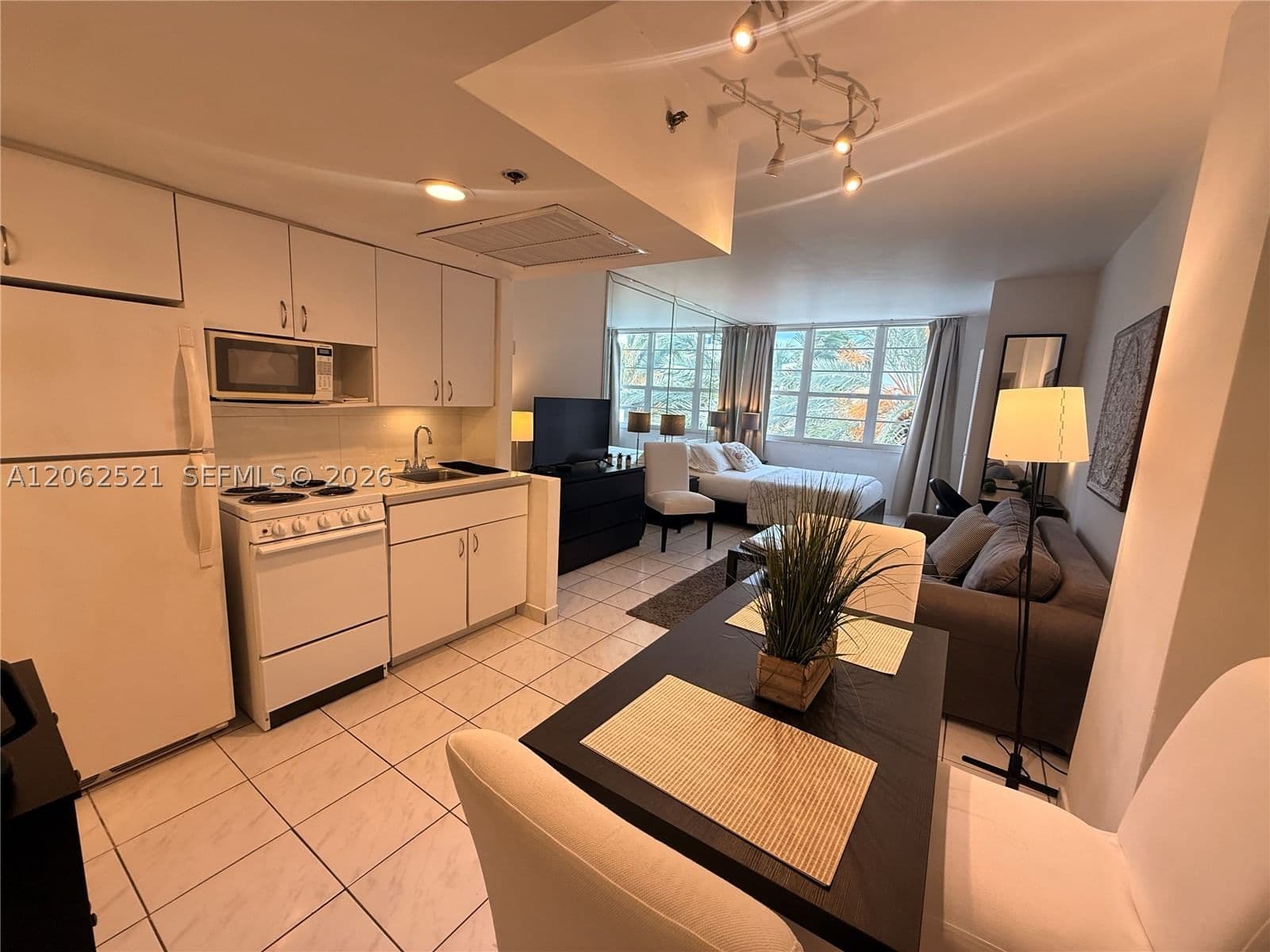 Condo — 100 Lincoln Rd #314A, Miami Beach, FL 33139