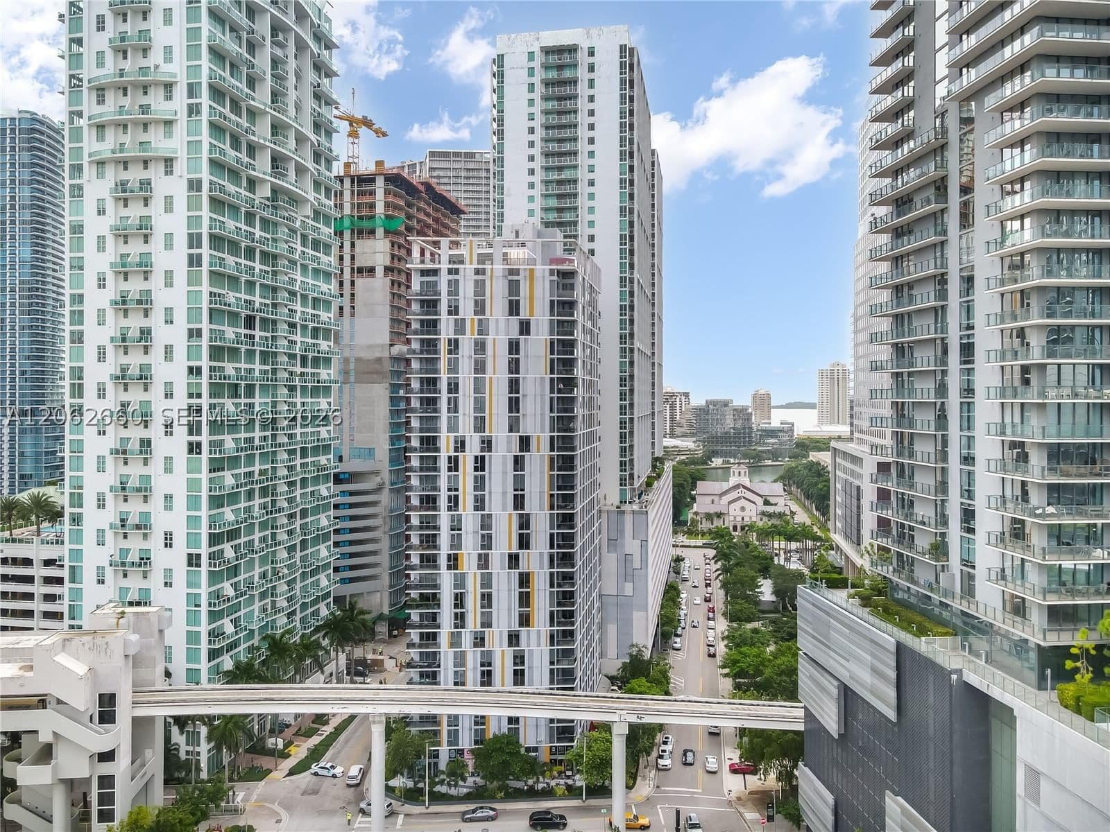 2+1 Condo — 31 6th St #1708, Miami, FL 33131