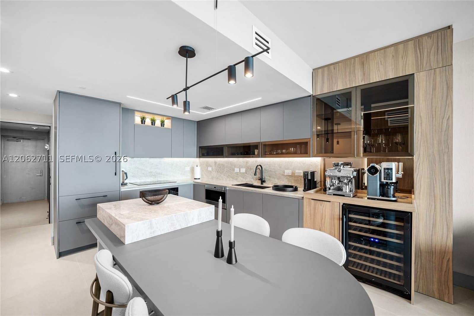 2+1 Condo — 3131 7th Ave #2805, Miami, FL 33137