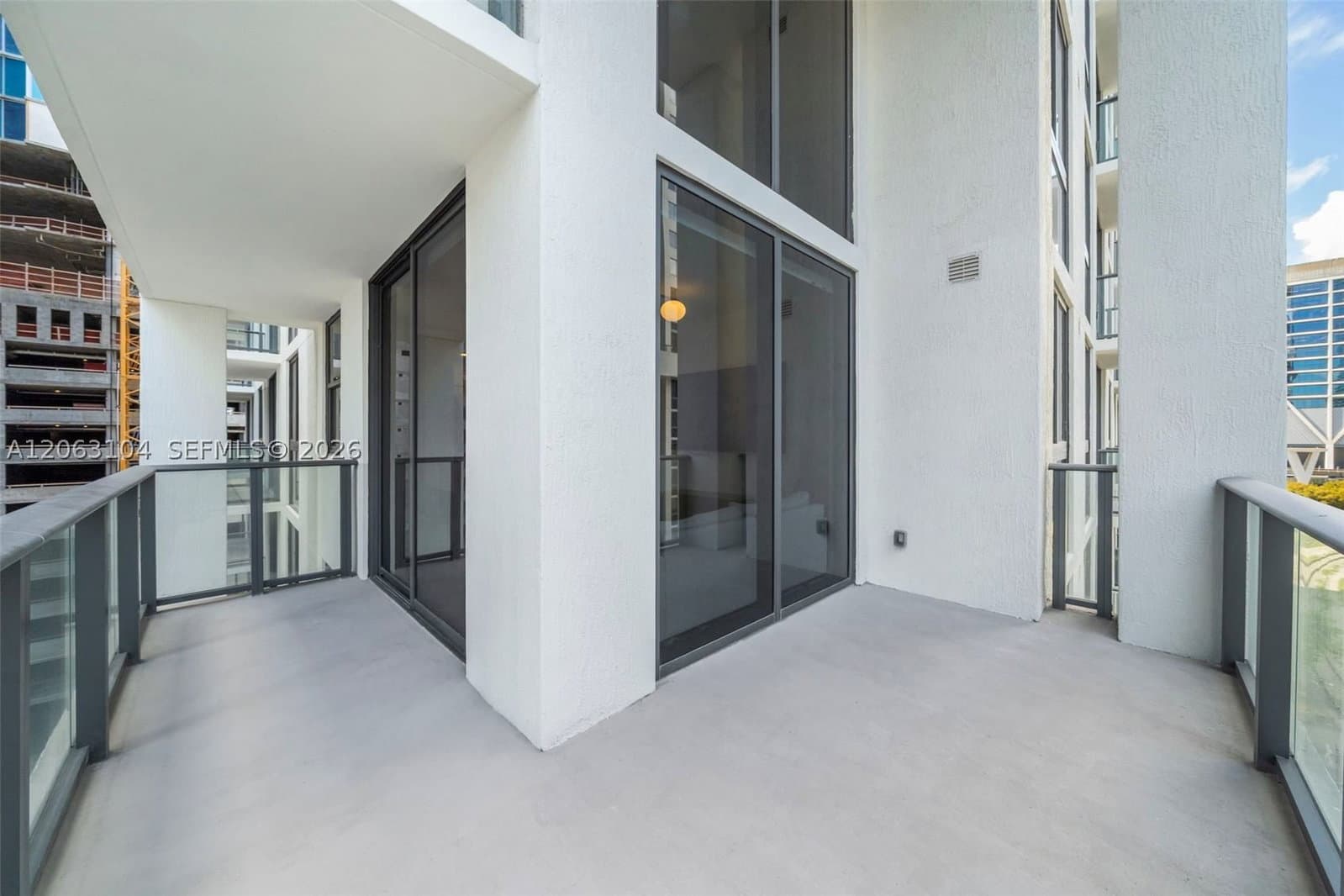 2+1 Condo — 11 6 Street #709, Miami, FL 33132