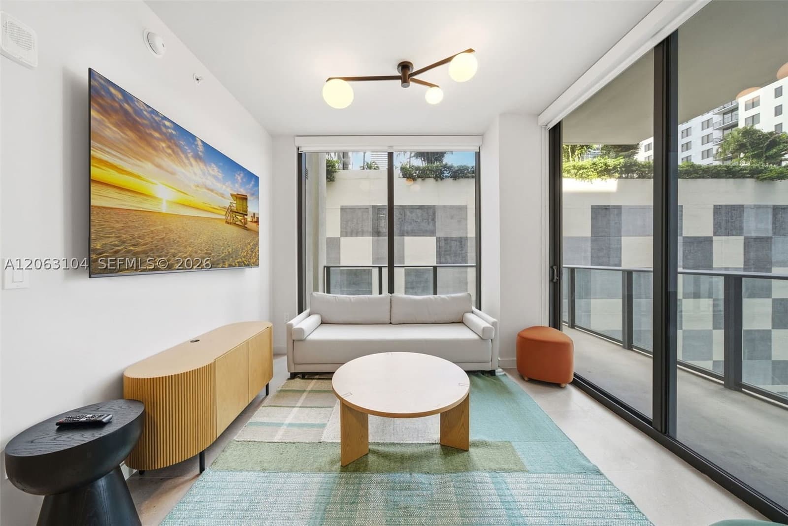 2+1 Condo — 11 6 Street #709, Miami, FL 33132