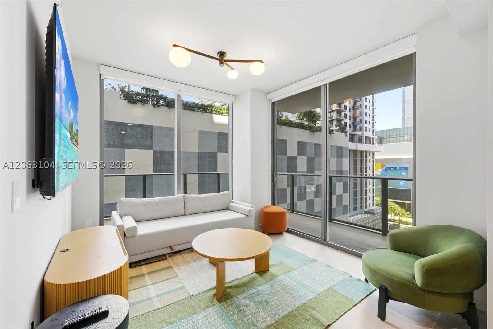 2+1 Condo — 11 6 Street #709, Miami, FL 33132